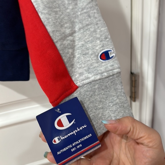 CHAMPION Authentic Athletic Wear CA L/G - Picture 2 of 10